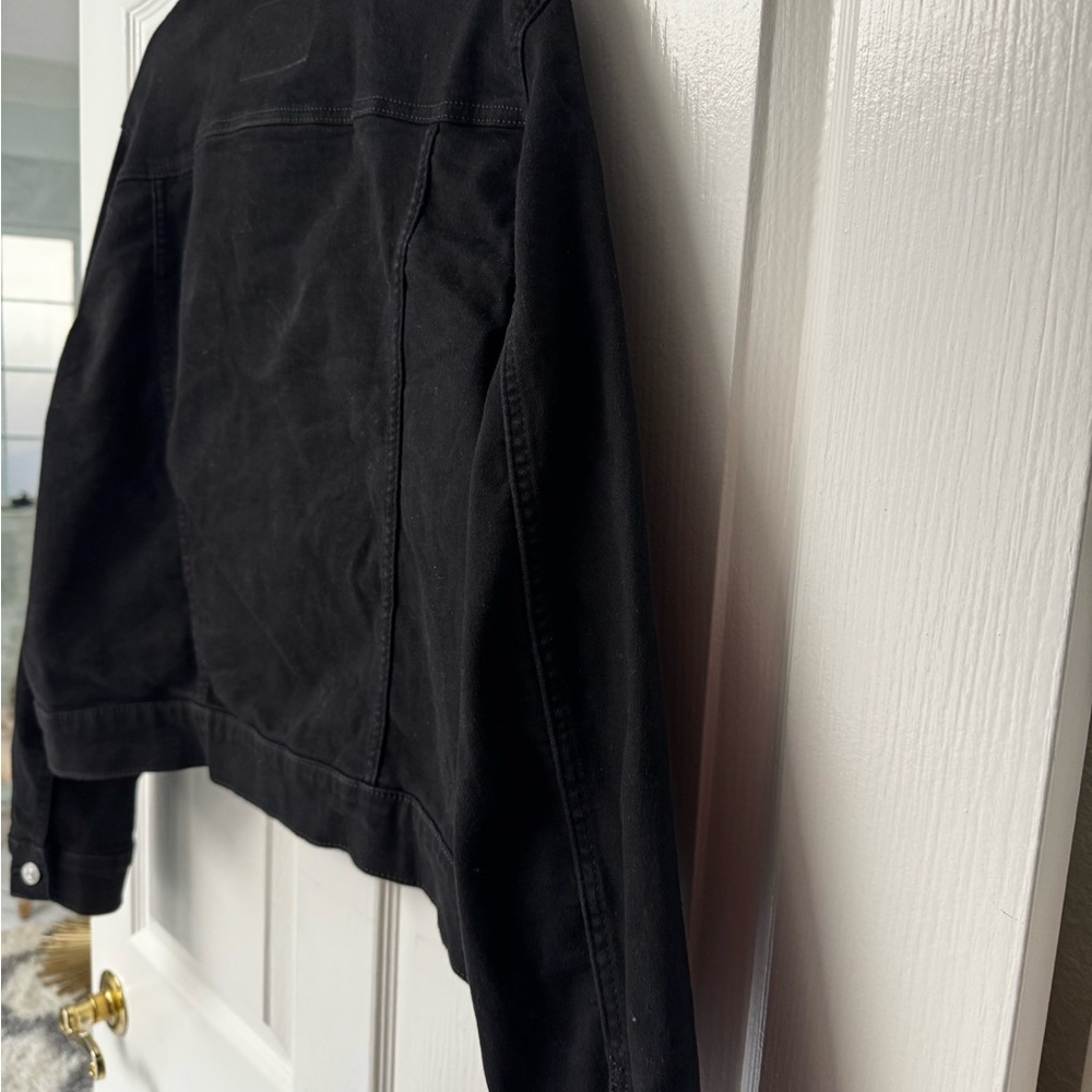 Calvin Klein Black Button-Up Jacket - Picture 8 of 9